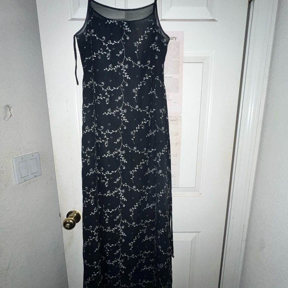 Vintage Black Floral Maxi Dress